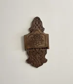 Maraş El Oyma Ceviz Ağacı Kavukluk – 44x21x17.5 cm Duvar Tipi Dekoratif Raf - Görsel 7