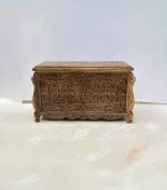 Maraş El Oyma Ceviz Ahşap Büyük Boy Çeyiz Sandığı – 95x50x60 cm | Sarmaşık Natural Model - Görsel 8