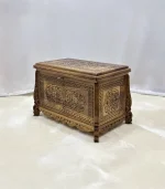 Maraş El Oyma Ceviz Ahşap Çeyiz Sandığı-Ahşap Sandık – 68x40x48 cm | Papatya Natural Model