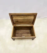 Maraş El Oyma Ceviz Ahşap Çeyiz Sandığı-Ahşap Sandık – 68x40x48 cm | Papatya Natural Model - Görsel 6