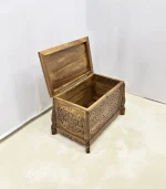 Maraş El Oyma Ceviz Ahşap Çeyiz Sandığı – 68x40x48 cm-Ahşap Sandık-| Meriç Natural Model - Görsel 5