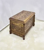 Maraş El Oyma Ceviz Ahşap Çeyiz Sandığı – 68x40x48 cm-Ahşap Sandık-| Meriç Natural Model - Görsel 6
