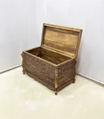 Maraş El Oyma Ceviz Ahşap Çeyiz Sandığı – 95x50x60 cm Büyük Boy Sandık | Ece Natural Model - Görsel 3