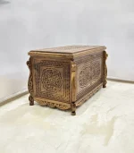 Maraş El Oyma Ceviz Ahşap Çeyiz Sandığı – 95x50x60 cm Büyük Boy Sandık | Papatya Natural Model - Görsel 4