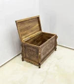 Maraş El Oyma Ceviz Ahşap Çeyiz Sandığı – 95x50x60 cm Büyük Boy Sandık | Papatya Natural Model - Görsel 5