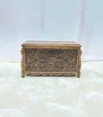 Maraş El Oyma Ceviz Ahşap Çeyiz Sandığı – 95x50x60 Cm Büyük Boy Ahşap Sandık | Ece Eskitme - Görsel 2